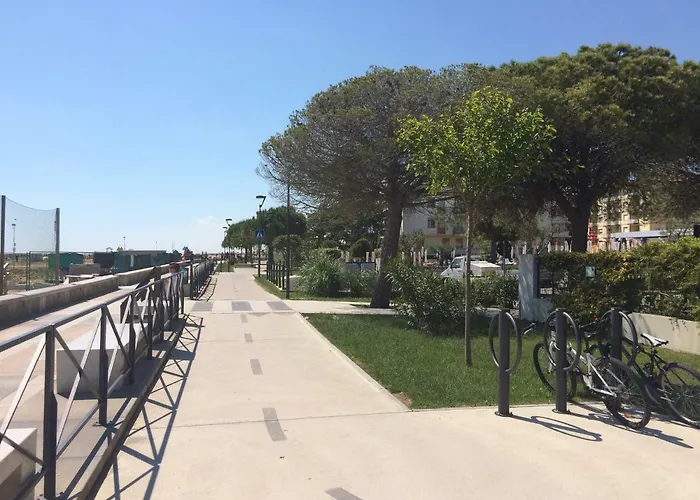 Santa Cruz